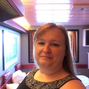 Meet your Posher, Sharon